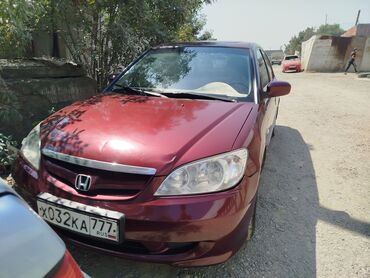 арзан авто машина: Легковой автомобиль Honda Civic седан, представленный в насыщенном