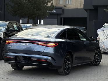 r20 lexus: BYD Qin: 2023 г., 1.5 л, Автомат, Гибрид, Седан — 3