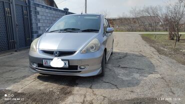 Honda: Honda Fit: 2003 г., 1.5 л, Вариатор, Бензин