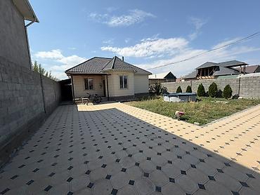 Продажа коттеджей и домов: Продаётся дом * Адрес: Ак-Ордо 3 * Площадь участка: 4 сотки * at lalafo.kg — 7 Продажа коттеджей и домов: Продаётся дом * Адрес: Ак-Ордо 3 * Площадь участка: 4 сотки * — 7