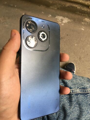 telefon naftalan: Infinix Smart 8, 128 GB, rəng - Bənövşəyi, Simsiz şarj, Face ID