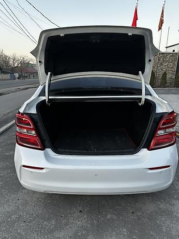 Chevrolet: Chevrolet Aveo: 2017 г., Бензин, Седан — 4