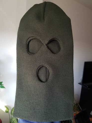 Kape i aksesoari: Fantomke Kape su 800din a fantomke 2000din komad.Šal je 1500din. Ako na lalafo.rs — 6 Kape i aksesoari: Fantomke Kape su 800din a fantomke 2000din komad.Šal je 1500din. Ako — 6