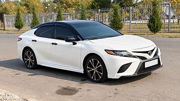 естима гибрид: Toyota Camry: 2019 г., 2.5 л, Автомат, Бензин, Седан — 5