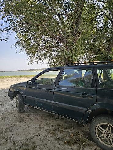 Volkswagen: Volkswagen Passat Variant: 1990 г., Бензин, Универсал — 1