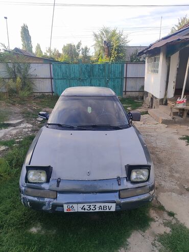 домкраты на авто: Mazda 323: 1991 г., 1.6 л, Механика, Бензин