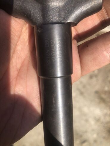 Farsunkalar: Denso markalı, 1465A04 080 53128 seriyalı yanacaq purskucusu