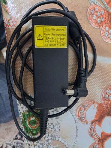 Qida blokları: Acer aspire adaptor orjinal qutudan çıxma tam işlək elektirikə qoşulan