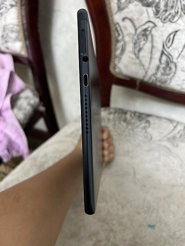 Планшеты: Планшет, Huawei, память 32 ГБ, 10" - 11", 4G (LTE), Классический цвет - Черный — 8