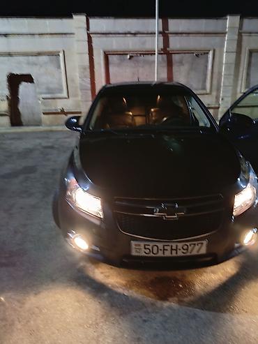 cruze purjun: Chevrolet Cruze LT sedan - Kuzov: 4 qapılı sedan, qara rəng - Paket — 3