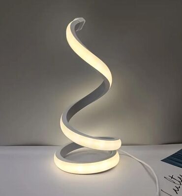 Şəkil və rəsmlər üçün çərçivələr: Spiral formalı LED masaüstü lampası müasir dizaynı ilə istənilən