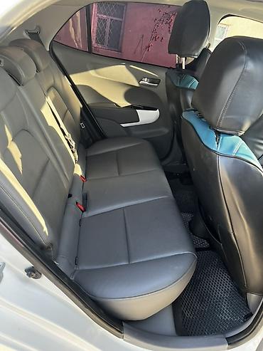 Kia: Kia Morning: 2017 г., 1 л, Вариатор, Бензин, Хэтчбэк — 3