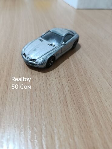 лоро пиано обувь оригинал цена бишкек: Продам Машинки Hotwheels,Все отдам за 400