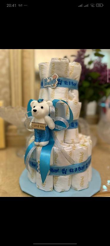 ad gunu dekorlari evde: Məhsul: Körpə üçün bez tortu (diaper cake) Təsvir: - 3 mərtəbəli — 2