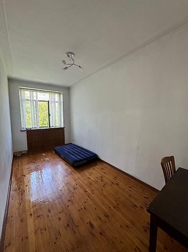 московская карпинка: 3 комнаты, 60 м², Бишкек Парк ТРЦ Сталинка, 3 этаж, Старый ремонт — 9
