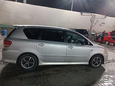 Toyota: Toyota Ipsum: 2003 г., 2.4 л, Автомат, Бензин, Минивэн — 4
