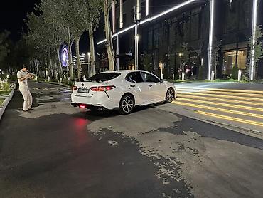 ls lexus: Toyota Camry: 2020 г., 2.5 л, Автомат, Бензин, Седан — 10