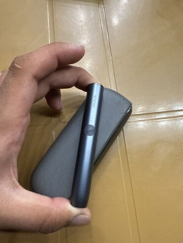 Qəlyan, vayp və aksesuarları: IQOS ILUMA cihazı, tütün məhsullarının istifadəsi üçün nəzərdə