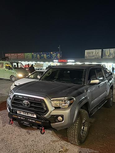 целика: Toyota Tacoma: 2021 г., 3.5 л, Автомат, Бензин, Пикап — 2