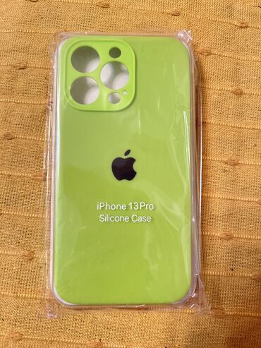 Dodaci za mobilne telefone: Neotpakovana, nekorišćena, zelena kvalitetna maska za Iphone 13pro