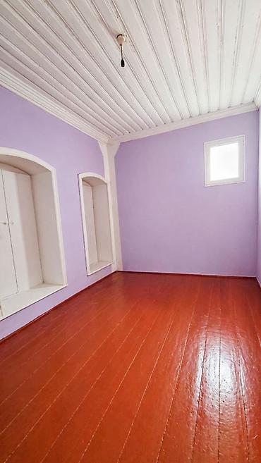 ev satilir tecili: 6 otaqlı, 114 kv. m, Orta təmir — 3