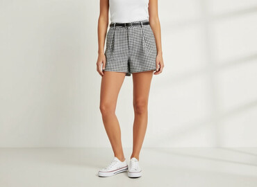 koszula dżinsowa stradivarius: Stradivarius, Shorts for women, size 2XS