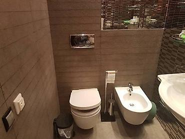 Продажа квартир: 4 комнаты, 221 м², Элитка, 9 этаж, Евроремонт at lalafo.kg — 12 Продажа квартир: 4 комнаты, 221 м², Элитка, 9 этаж, Евроремонт — 12