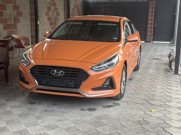 Hyundai: Hyundai Sonata: 2019 г., 2 л, Вариатор, Газ, Бус — 1