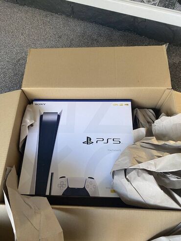 Sony PlayStation 5 (PS5) Disc Edition Console Brand New