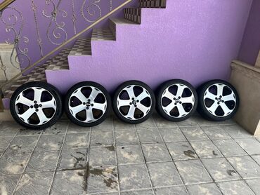 masin rolari: Yeni Disk təkər Kia 215 / 40 / R 17, 4 Boltlu