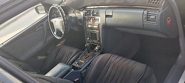 124 e500: Mercedes-Benz E-Class: 2001 г., 3.2 л, Автомат, Седан — 1