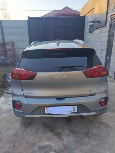 Kia: Kia Niro: 2021 г., 1.6 л, Вариатор, Гибрид — 2