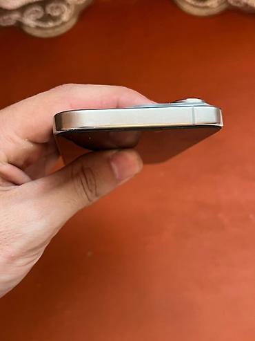 iphone 17 e: IPhone 16 Pro, Natural Titanium, Simsiz şarj — 7