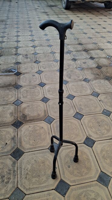 Биотуалеты для людей с инвалидностью: Инвалидные кресла-туалеты на колесах (несколько комплектов и — 9