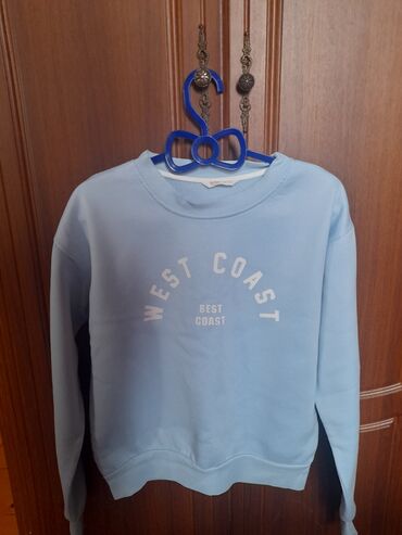 розовые мужские кофты: Məhsul: Sweatshirt - Rəng: Açıq mavi (baby blue) - Üzərində çap