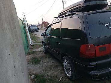 Volkswagen: Volkswagen Sharan: 2002 г., 2 л, Механика, Бензин, Минивэн — 4