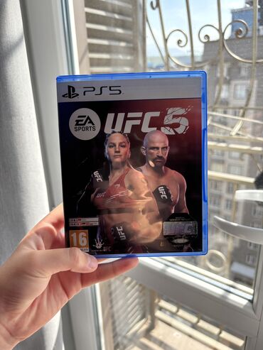 Игры для PlayStation: UFC 5 очень популярная игра, доступны почти все бойцы покупайте не