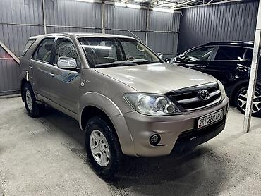 Унаа сатуу: Toyota Fortuner: 2006 г., 2.7 л, Автомат, Газ, Жол тандабас — 3