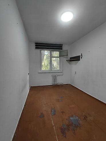 Продажа квартир: 2 комнаты, 43 м², 6 мкр 104 серия, 3 этаж — 2