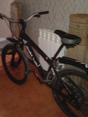 24 velosipedler: Şəhər və yüngül off-road üçün uyğun dağ/şəhər velosipedi. - Güclü — 2