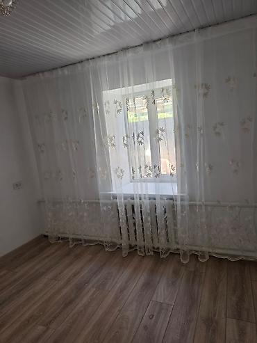 Долгосрочная аренда домов: 47 м², 3 комнаты, Парковка, Забор, огорожен — 3