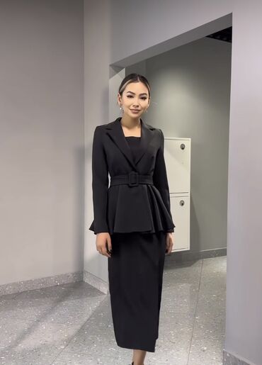 элегантное черное платье: Вечернее платье, С рукавами, M (EU 38)