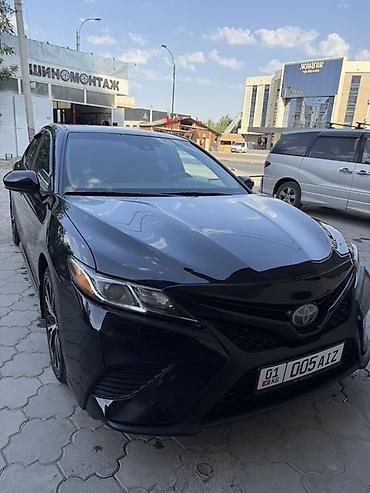 Toyota Camry: 2018 г., 2.5 л, Автомат, Бензин, Седан