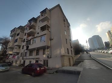 Mənzillər: Yasamal, 3 otaqlı, Yeni tikili, m. Elmlər Akademiyası, 75 kv. m — 1