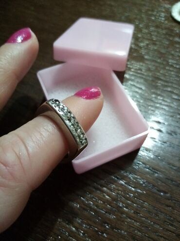 srebrni prsten: Masivan srebrni prsten 1000din. povoljno. cisto srebro