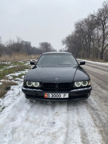 мицубиси спес стар: BMW 740: 1995 г., 4 л, Автомат, Бензин, Седан