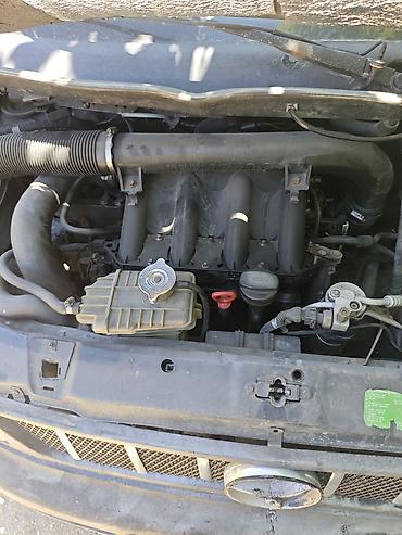 bora: Mercedes-Benz Vito (W638) mikroavtobus - Kuzov: 5 qapılı — 3