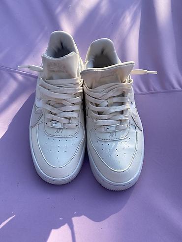 нике кыйуу бишкек адрес: Nike Air Force 1 ’07 LV8 - Артикул на ярлыке: DD - Размер: US 9.5 / UK — 4