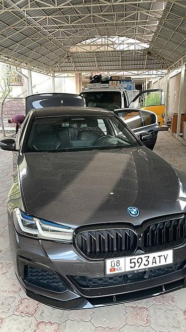 geely mon: BMW 5 series: 2022 г., 2 л, Автомат, Гибрид, Седан — 1