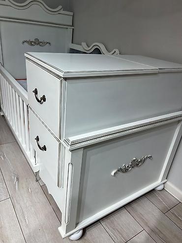yumru besik: Uşaq beşiyi – klassik üslubda kombinə olunmuş model - Rəng: ağ, zərif — 3